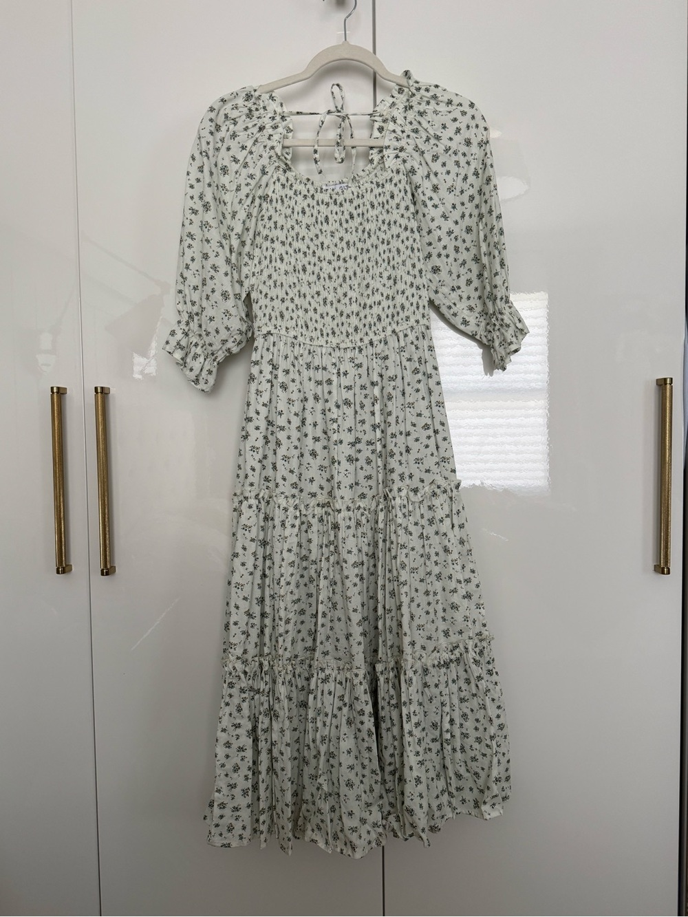 Ivy City Co Madeline Dress in Blue Floral - Picture 4 of 6